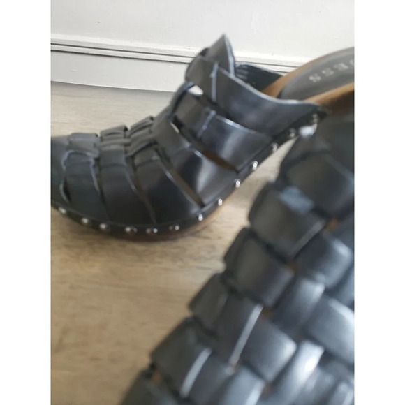 Guess Clogs Womens Size 8.5 Black Woven Leather Block Heel Stud Gwwoven - Picture 7 of 12